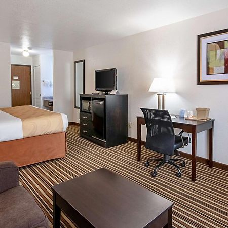 Quality Inn Dodge City Exterior foto