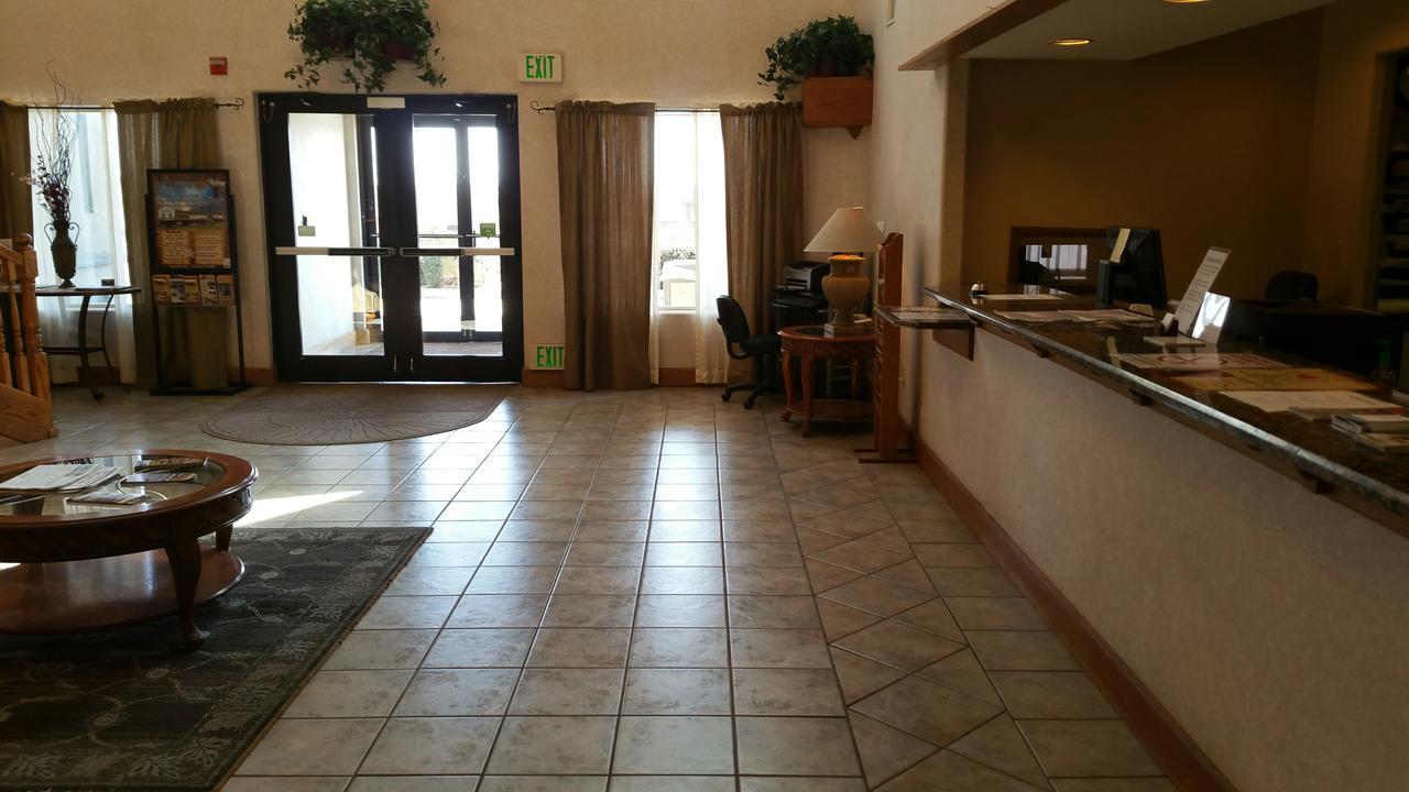 Quality Inn Dodge City Exterior foto