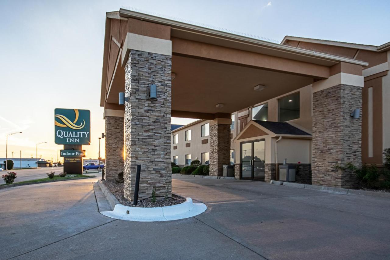 Quality Inn Dodge City Exterior foto